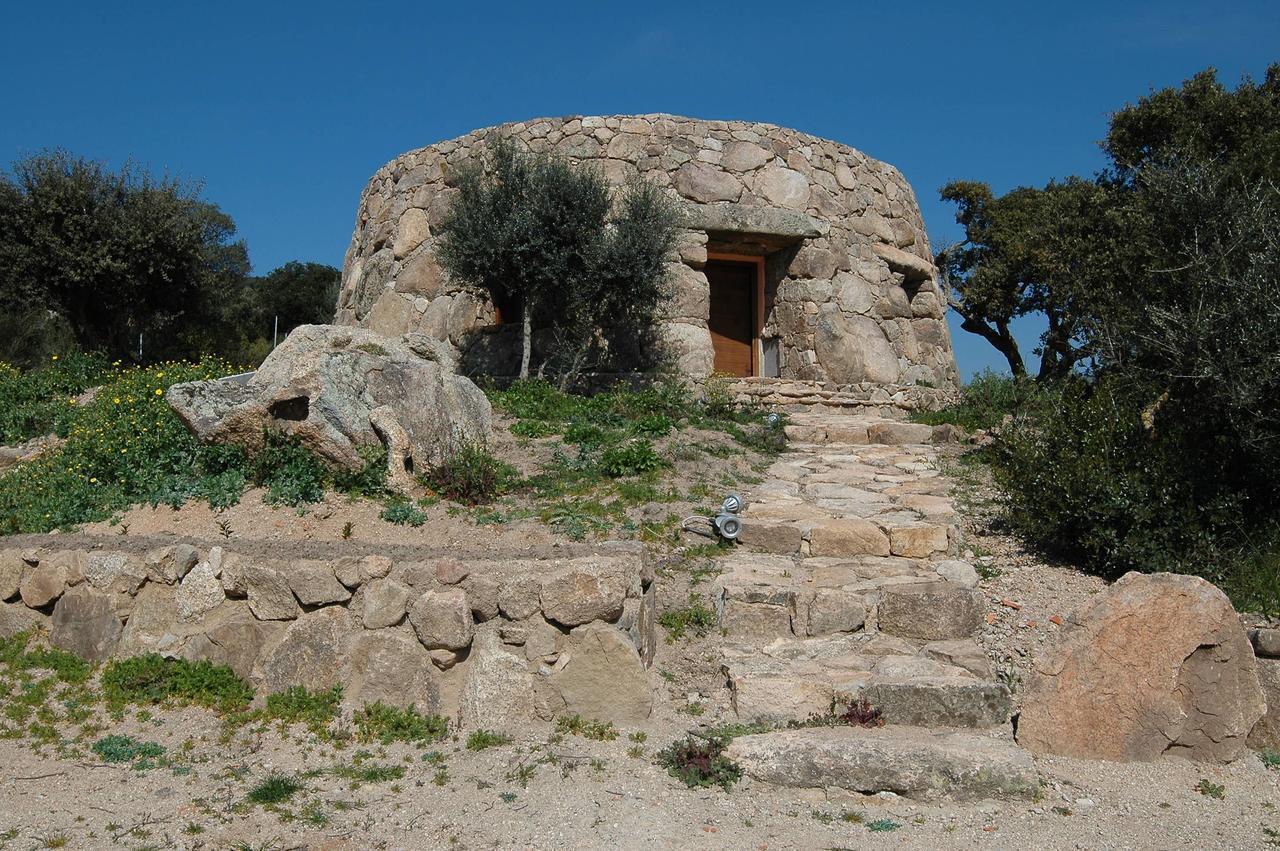 Il Nuraghe Del Lago Coghinas Oschiri Exteriér fotografie
